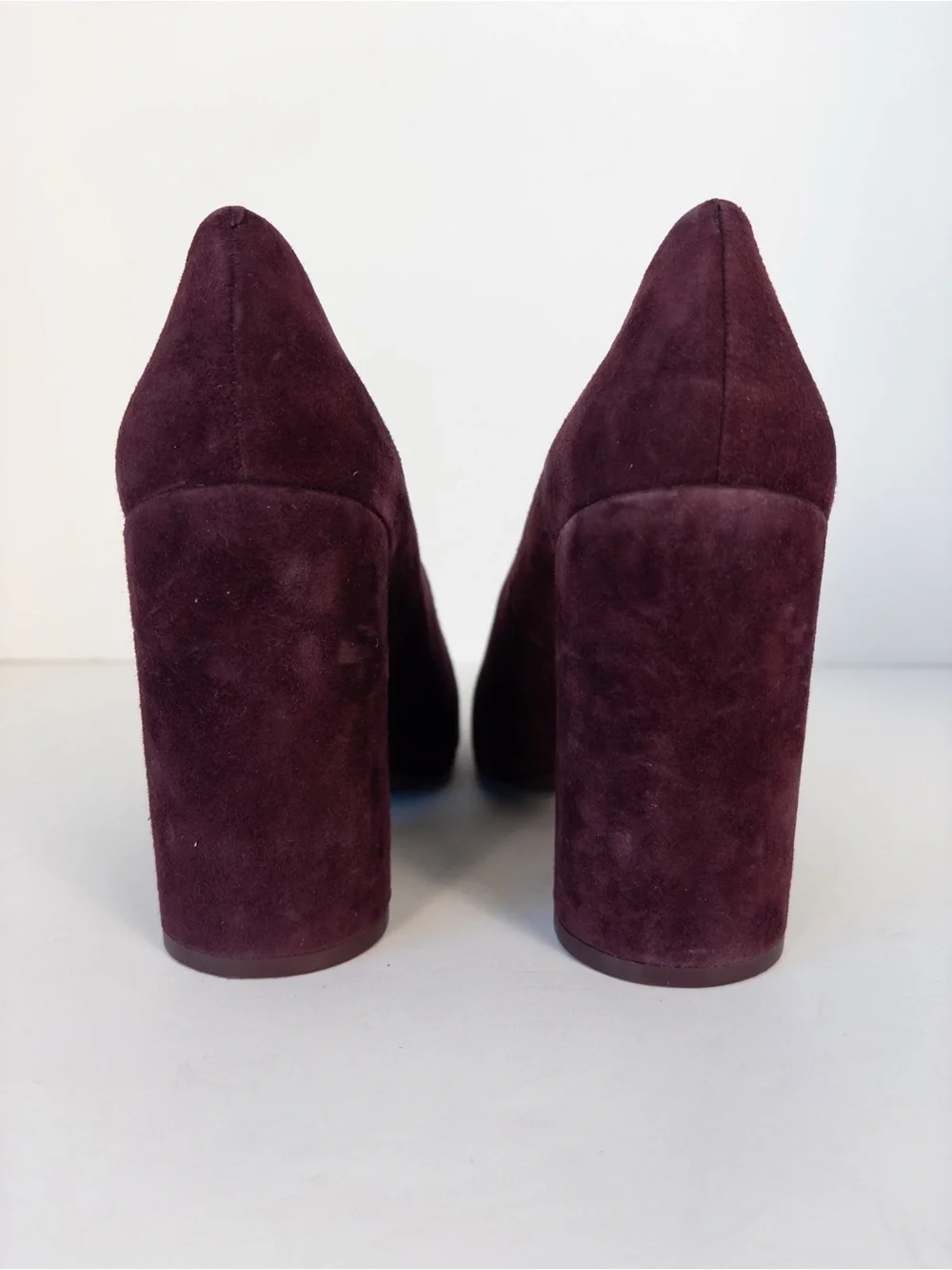 Tory Burch Lucia Suede Pumps in Burgundy Fig